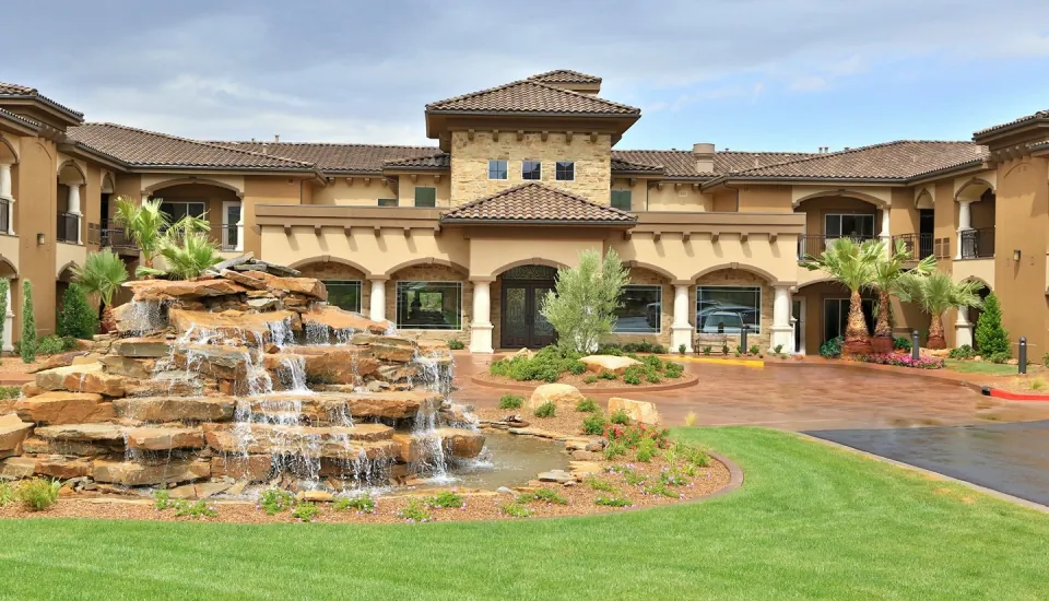 https://www.jaybirdseniorliving.com/wp-content/uploads/2025/09/Front-Elevation1-960x550_c.webp