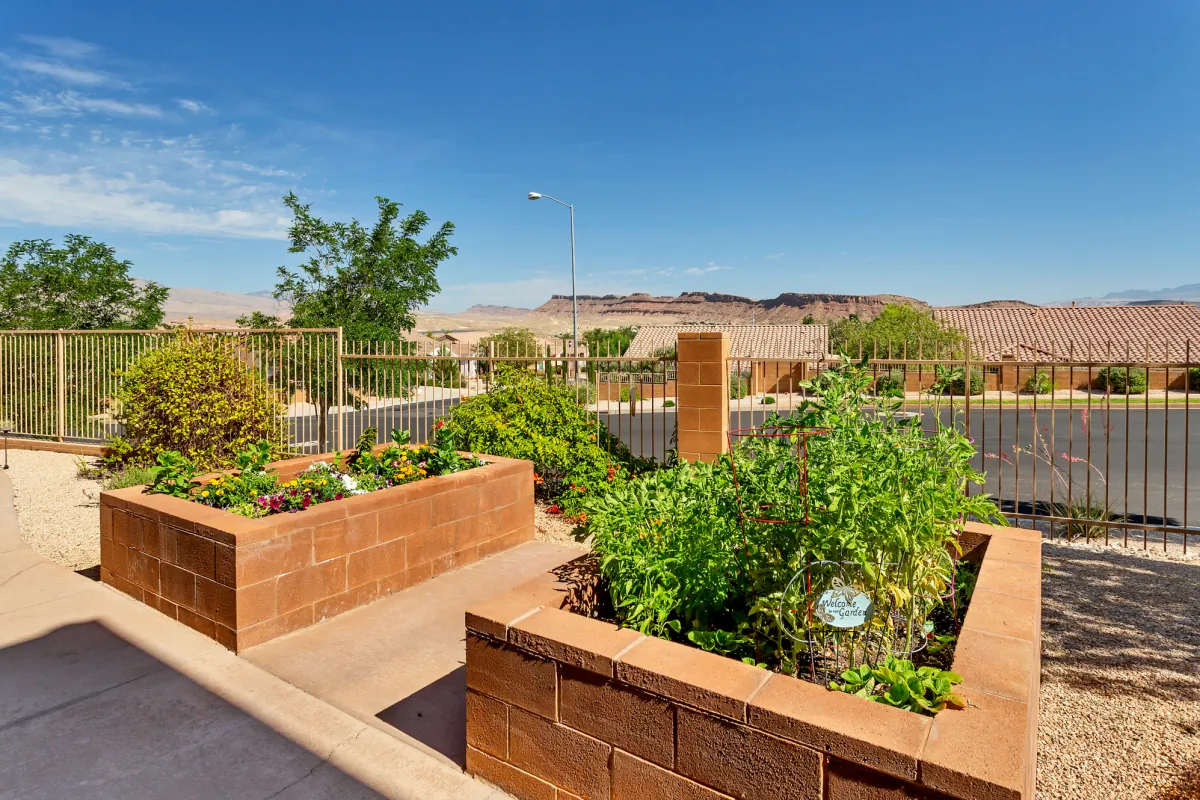 https://www.jaybirdseniorliving.com/wp-content/uploads/2025/09/Z1A0867.webp
